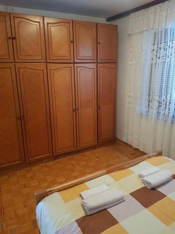 Lili Appartement Umag Buitenkant foto